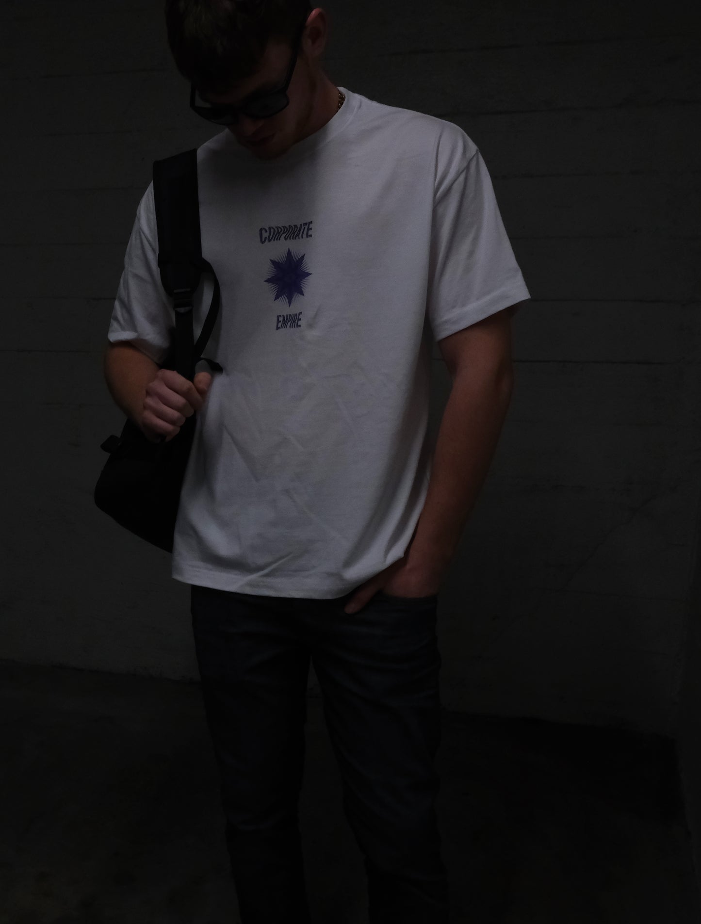 CORPORATE EMPIRE Oversized Tee