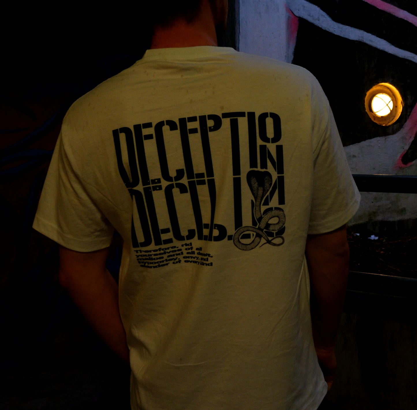 DECEPTION Oversized Tee